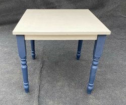 Square restaurant tables for sale