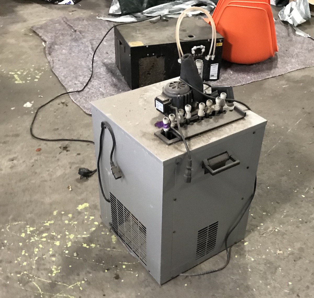 Secondhand Pub Equipment Beer Coolers Cornelius Evo 50 4 Line Cellar Flash Cooler London SE17