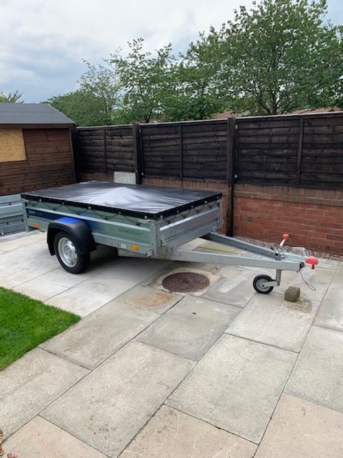 750kg light trailer with cover 750kg light trailer with cover
