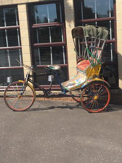 Flamboyant Rickshaw Scotland
