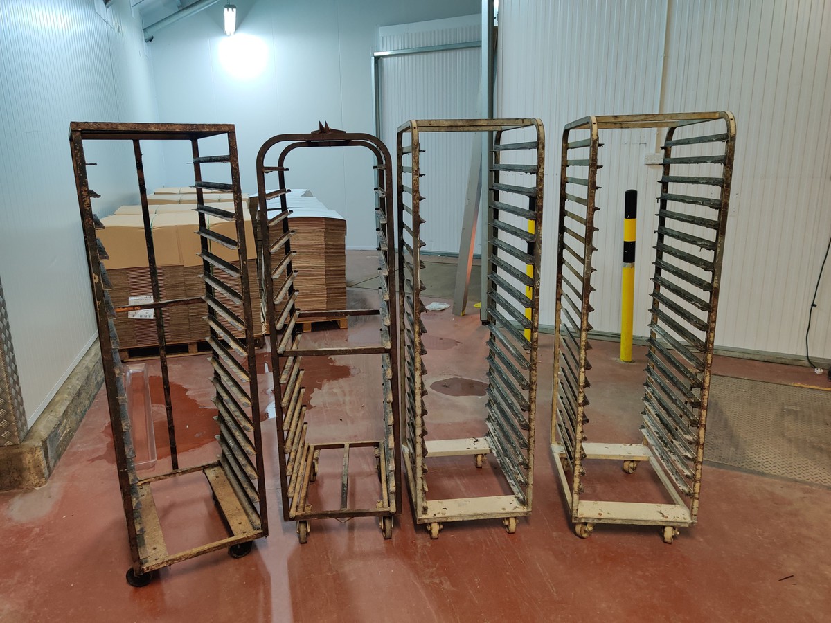 Secondhand Catering Equipment Cooling and Food Storage Racks 13x