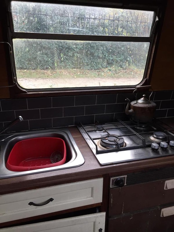 house boat sink