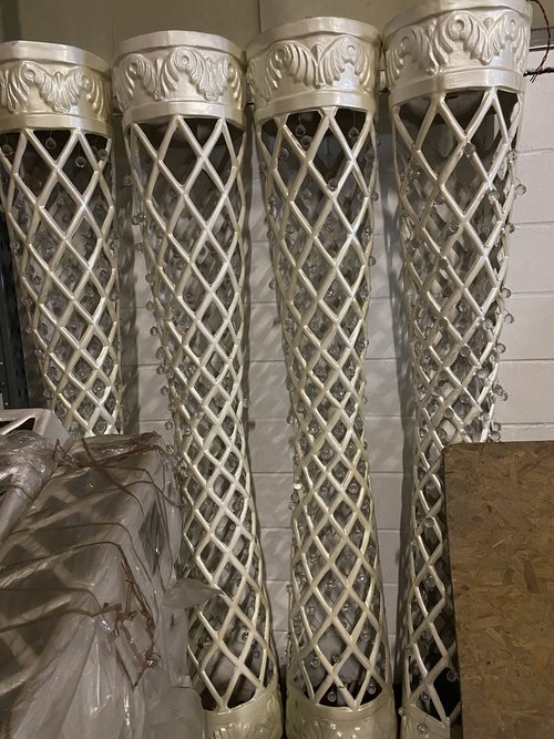 Diamond Pattern Fibreglass Pillar Stage in Pearl White Suspended Crystal Droplets Diamond Pattern Fibreglass Pillar Stage in Pearl White Suspended Crystal Droplets