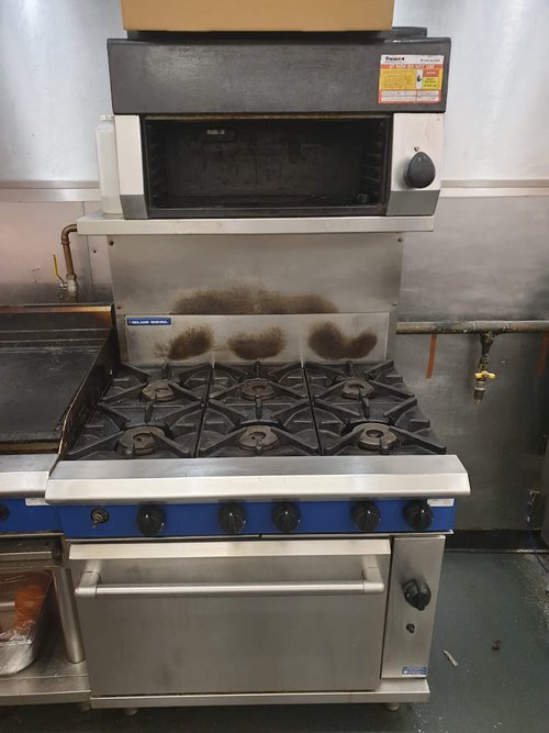 Used Blue Seal Six Burner G506D Natural Gas