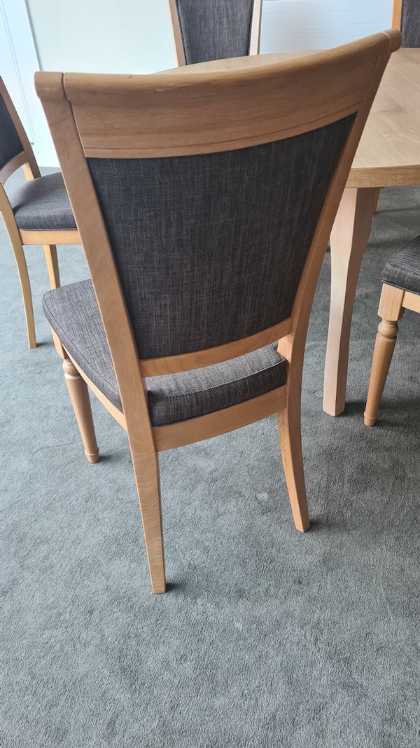 Second Hand Oak Chairs & Tables