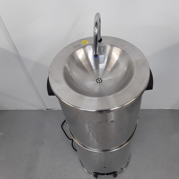 Secondhand Catering Equipment Hand Wash Sink Ex Demo Burco CB960