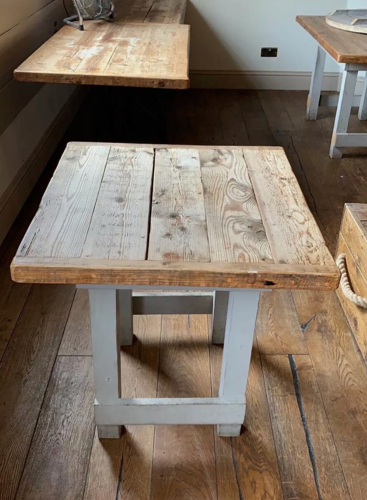Secondhand Pub Equipment Pub Tables 21x Mixed Rustic Tables Job Lot Eastbourne, East Sussex