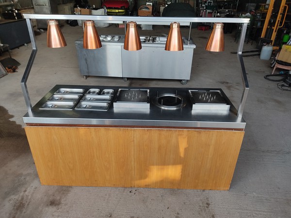 Large carvery counter