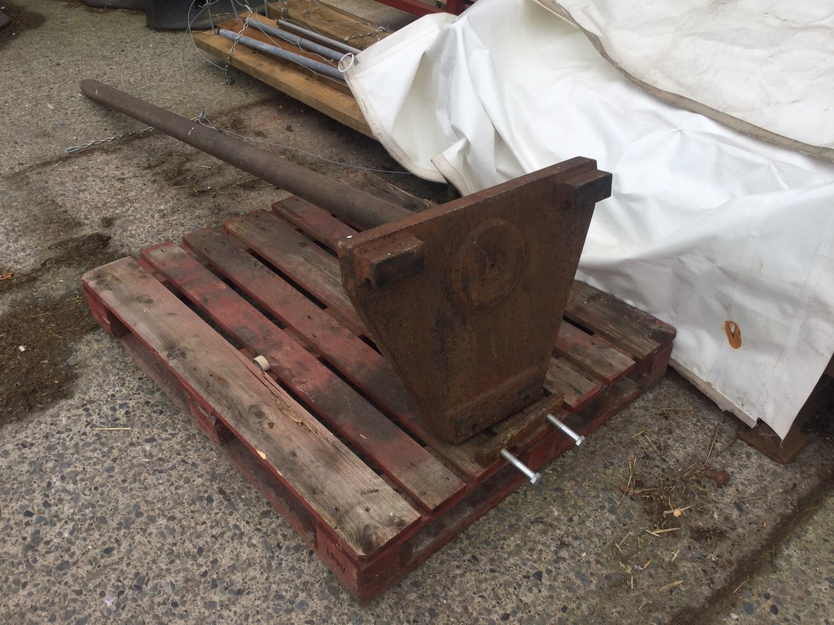 Curlew New and Used Marquees Transport Equipment Carpet Boom For