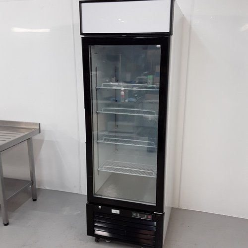 Upright display freezer