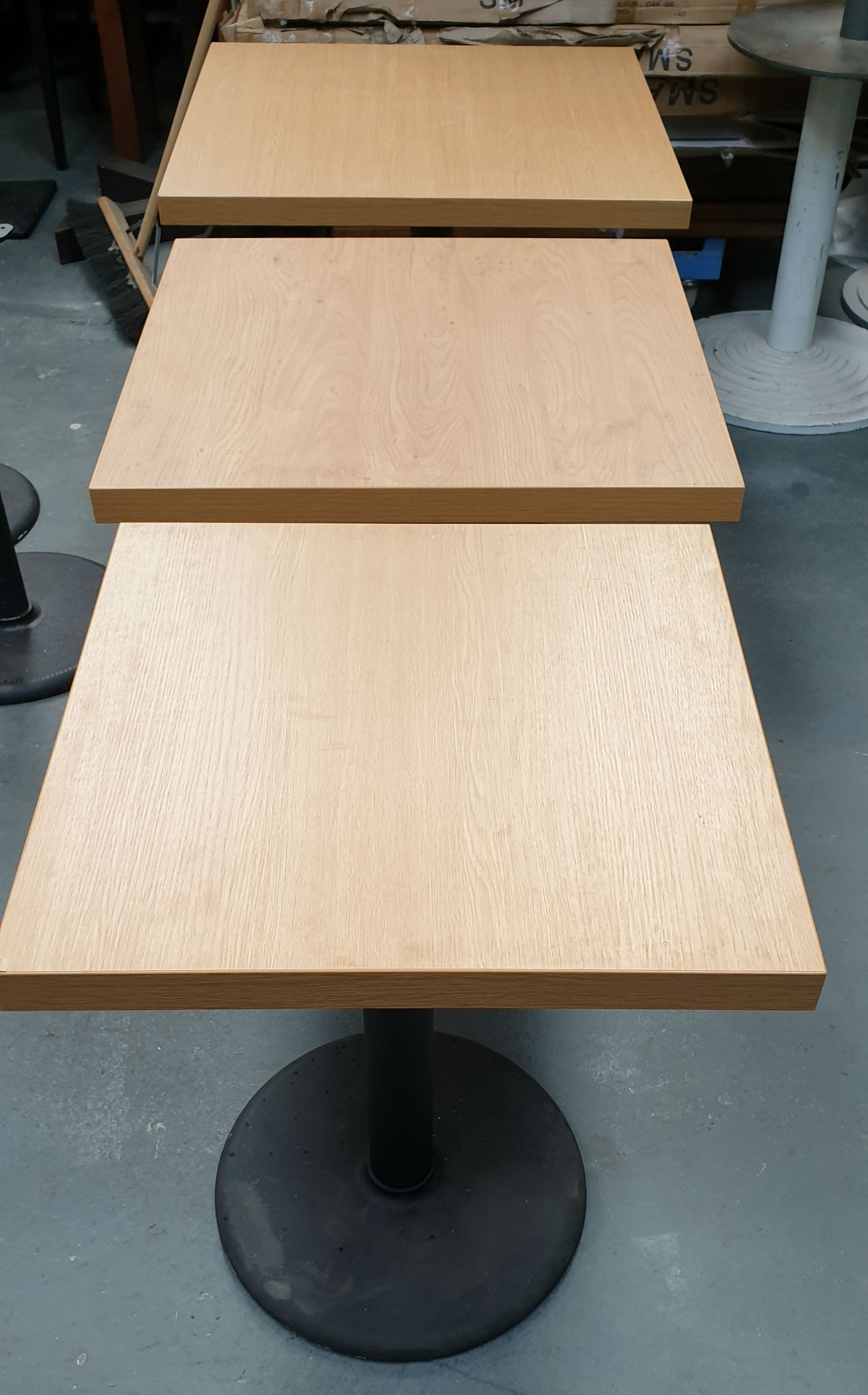 Secondhand Chairs and Tables Restaurant or Cafe Tables 10x New