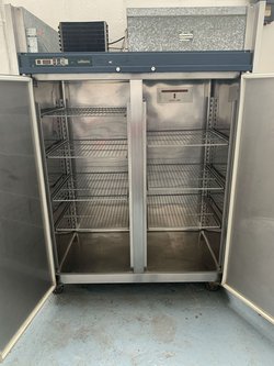 Williams M62TSS double upright fridge