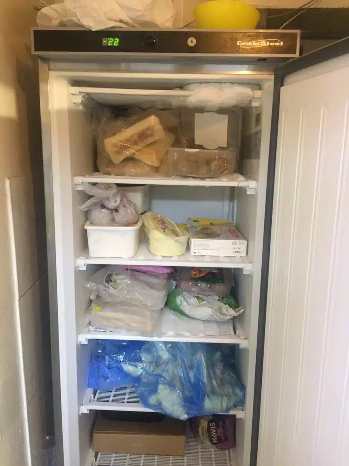Secondhand Catering Equipment Upright Single Door Freezers