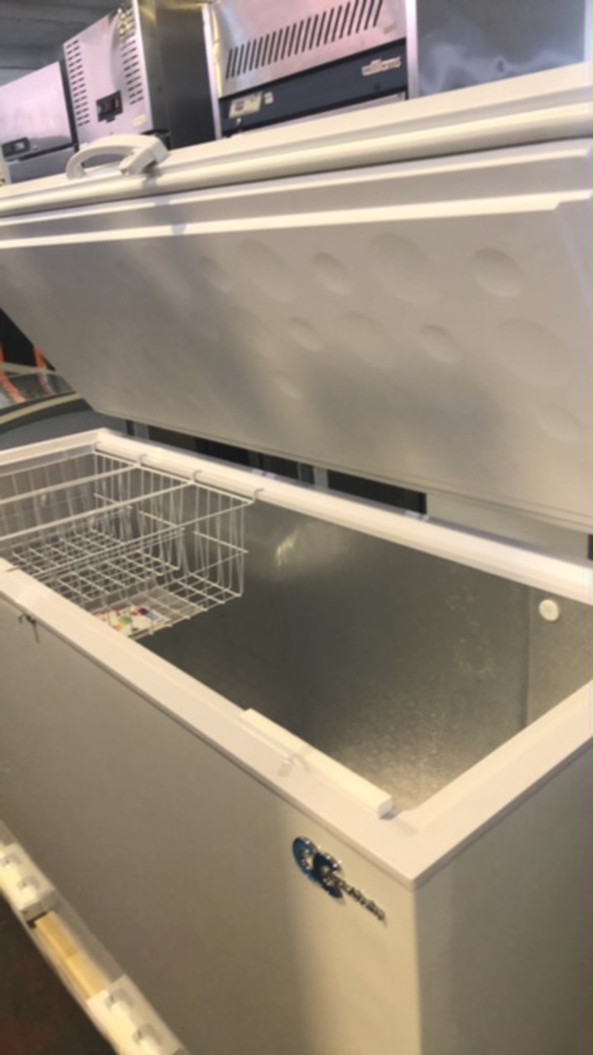 Secondhand Catering Equipment Chest Freezers New 1.8M Chest Freezer