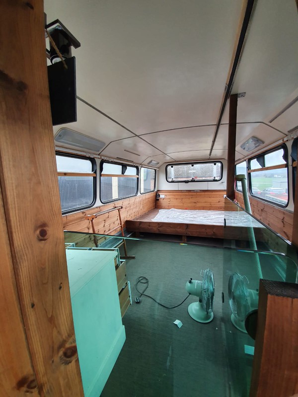 Bus bedroom upper deck