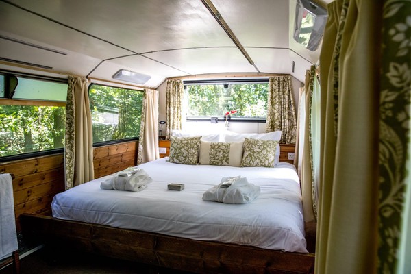 Bus Glamping Accommodation