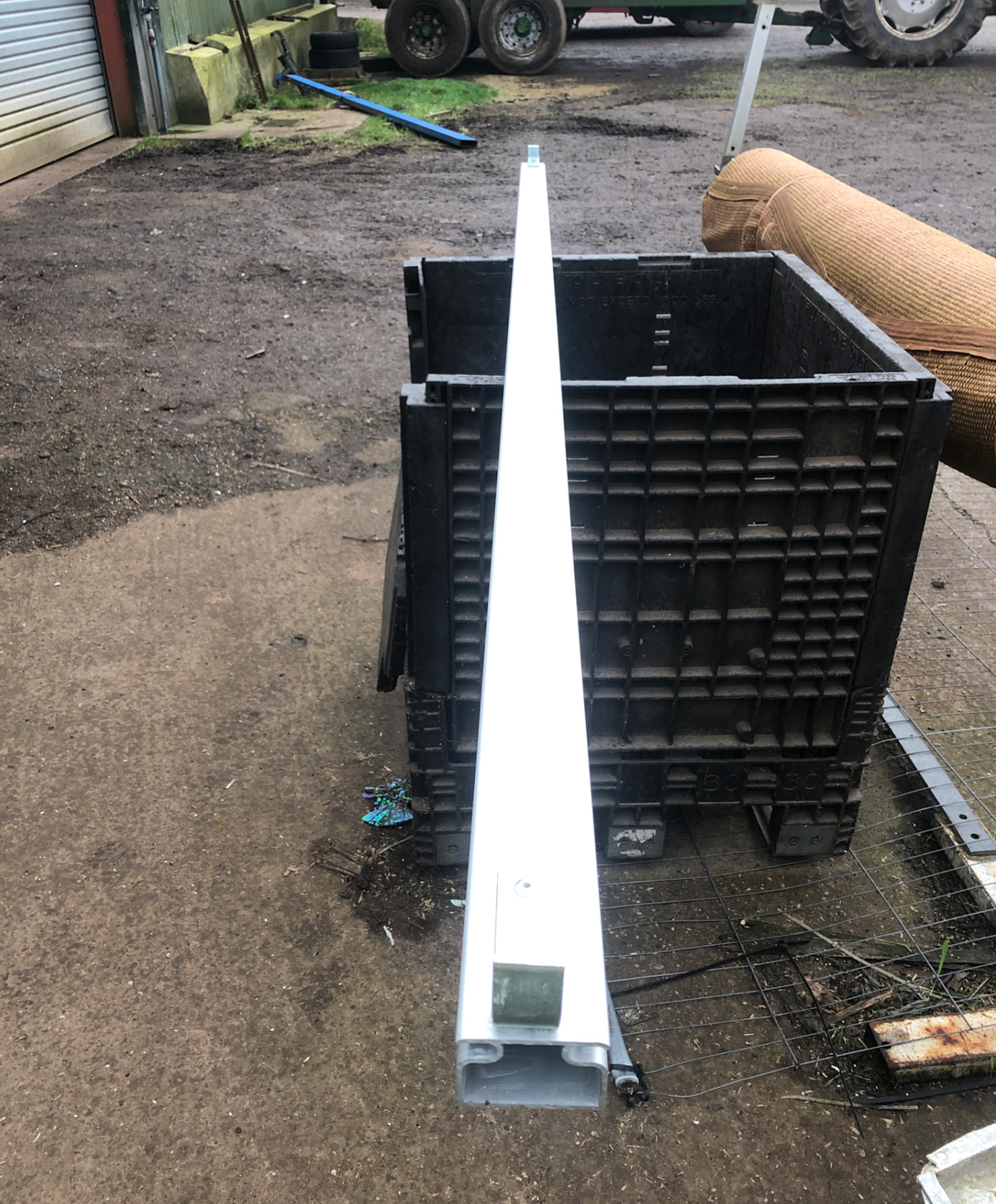 Curlew New and Used Marquees Purlin Props and Lifting Poles 40x