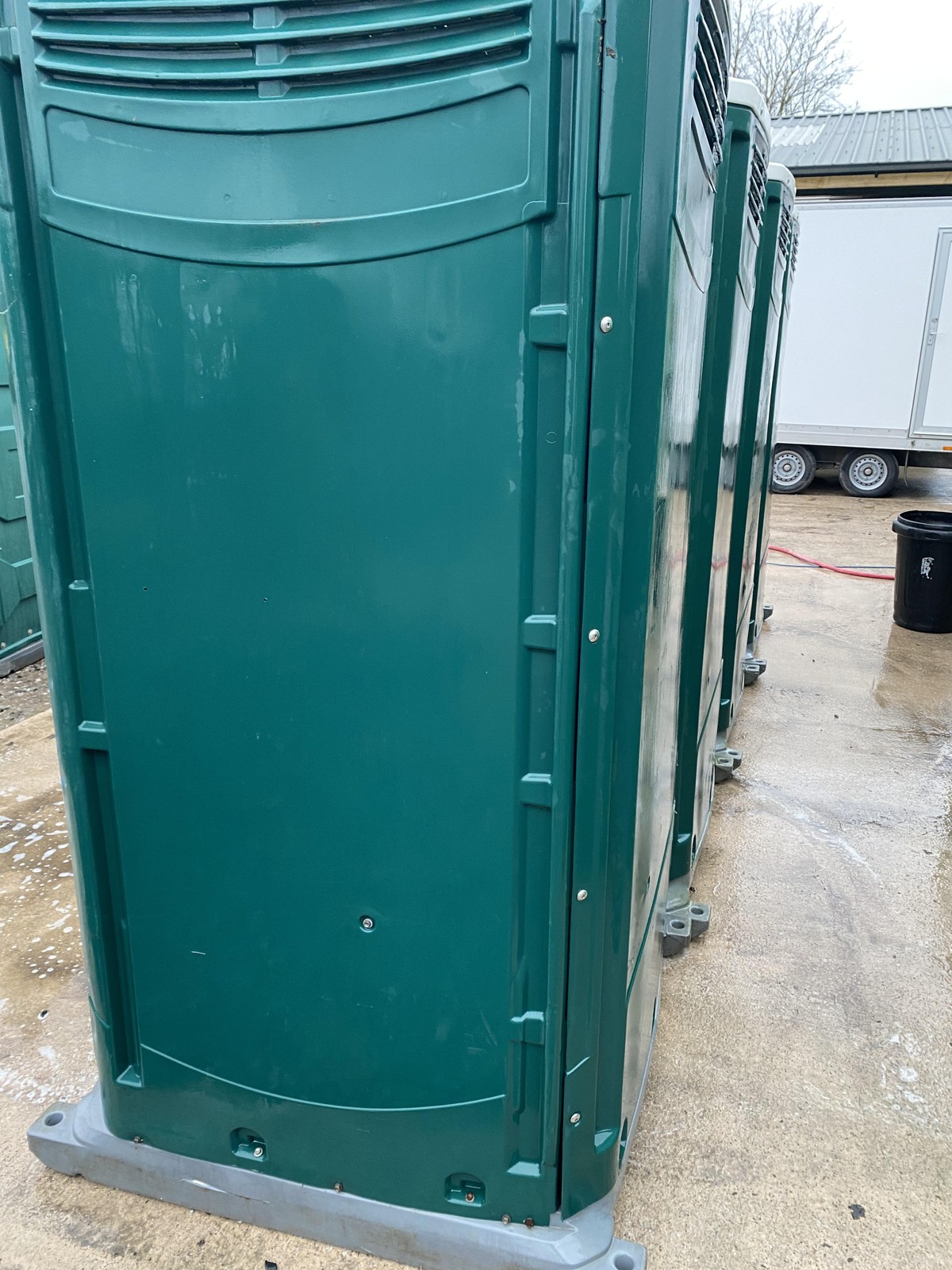 Secondhand Toilet Units Single Units 40x Satellite Maxim Portable