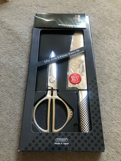 Global G-2210 Cooks knife And Shears Set
