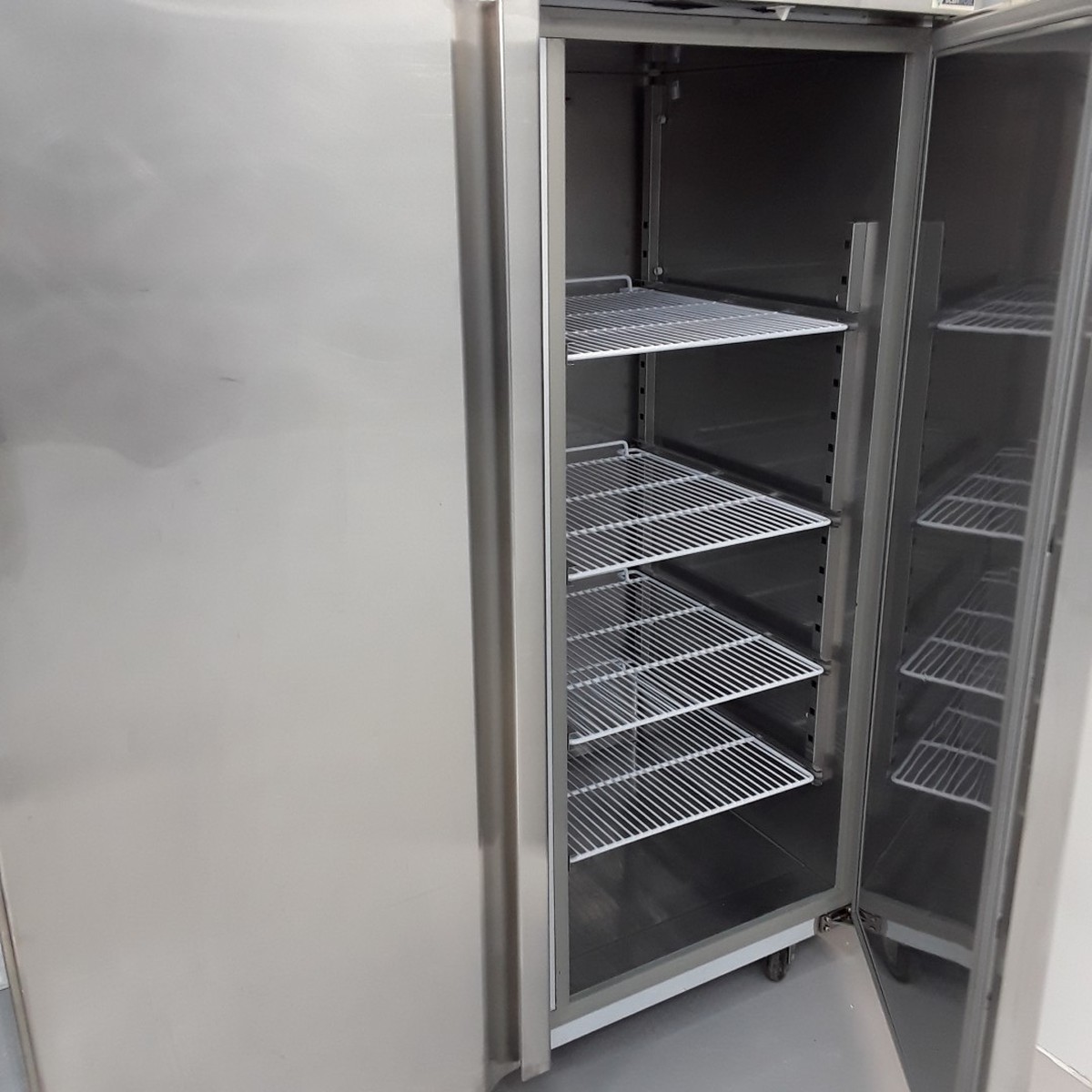 Secondhand Catering Equipment Upright Fridges Double Door Used