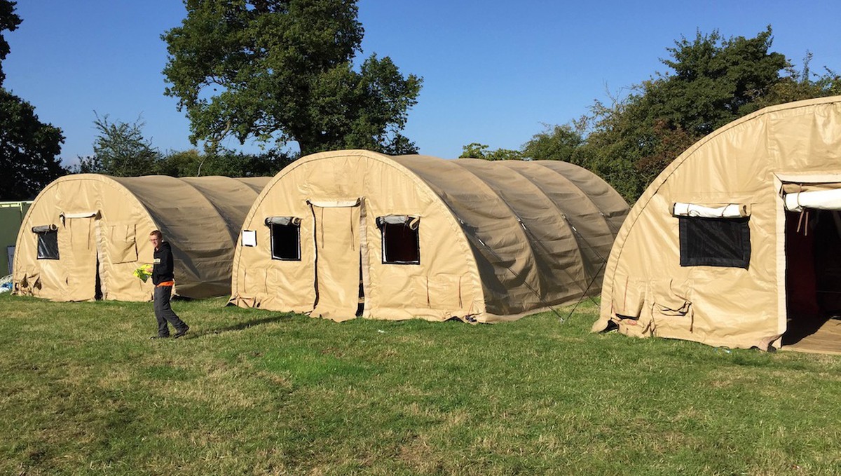 Army Tent 26 x 20 x 10ft Alaska Military Shelter EX MOD Surplus Marquee  Film Prop - Cambridgeshire