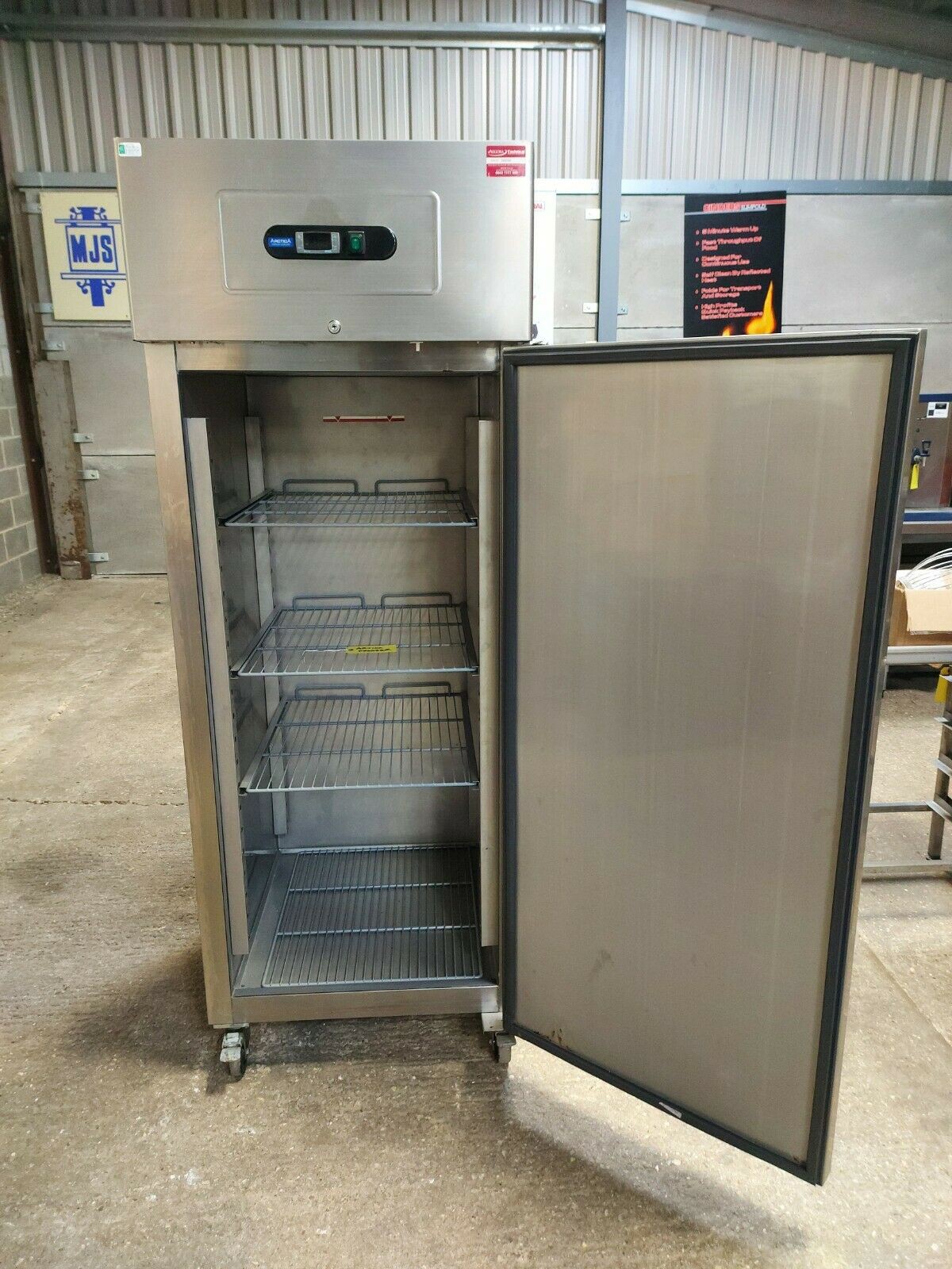 Secondhand Catering Equipment Upright Single Door Freezers Artica