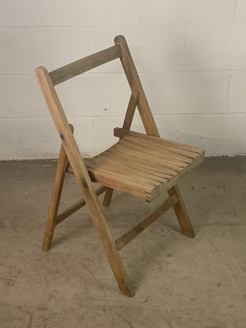 Vintage 1950's Wooden Folding Chairs Vintage 1950's Wooden Folding Chairs