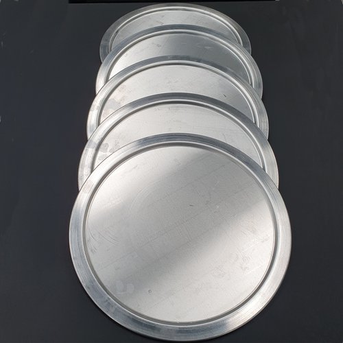 Brand New 5x 9" Locking Lids (13093) Brand New 5x 9" Locking Lids (13093)