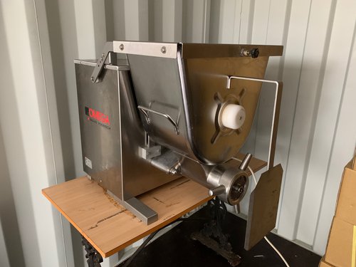 Omega Mincer Omega Mincer