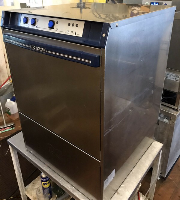 Secondhand Pub Equipment Glasswashers DC PD50A ISD Commercial Under