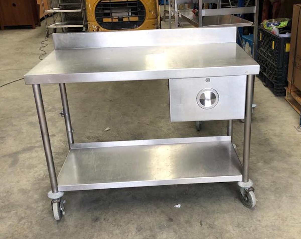 Secondhand Catering Equipment | Stainless steel tables (1.01m to 2m ...