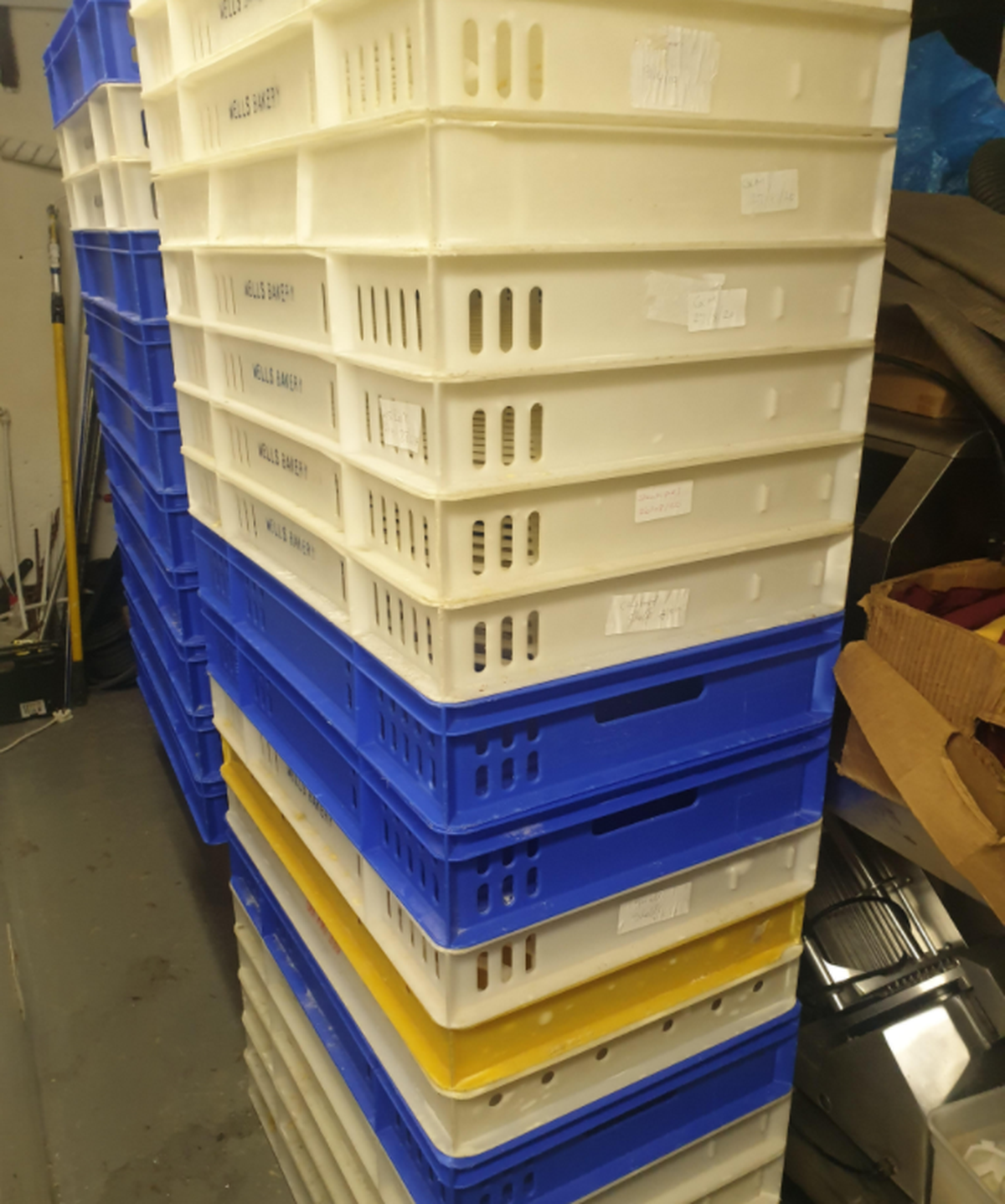 Secondhand Catering Equipment Bakery Equipment 40x Bakery Trays for