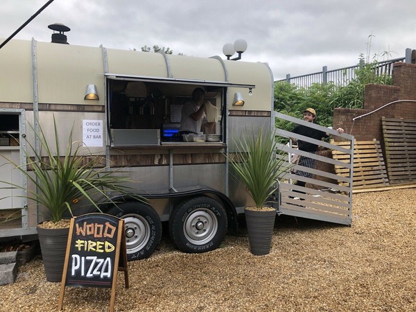 Wood Fired Pizza business / out side catering
