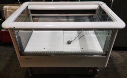 Viessmann IS1-120-FC Open Top Freezer