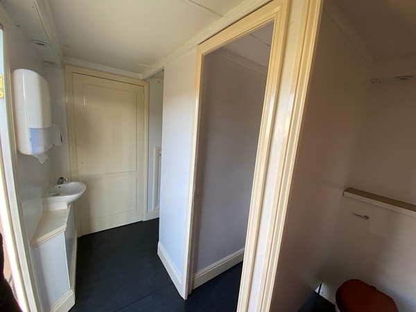 Gents side (2x toilets and 2 Urinals)