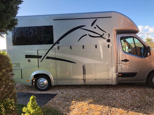 3.5 Horsebox 3.5 Horsebox