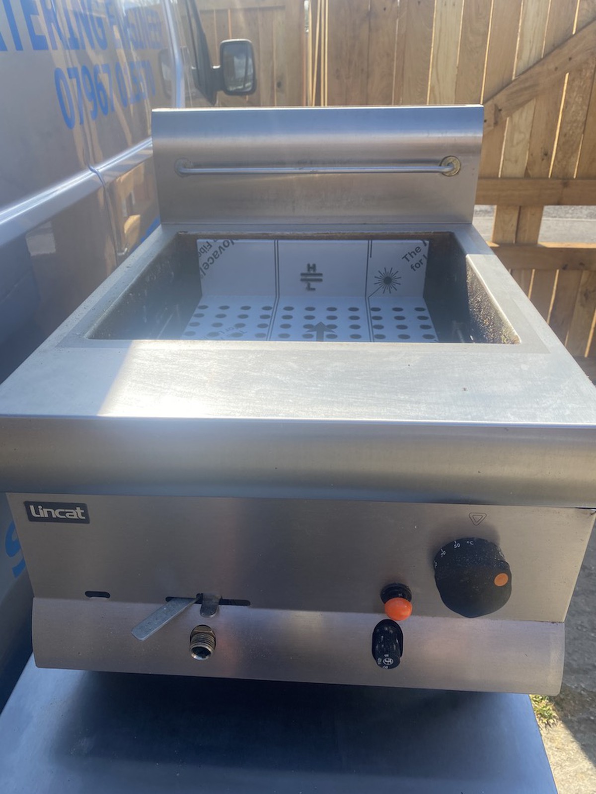 Secondhand Catering Equipment Gas Fryers Lincat DF4/P LPG Fryer