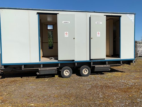 3 + 2 VIP toilet trailer for sale 3 + 2 VIP toilet trailer for sale