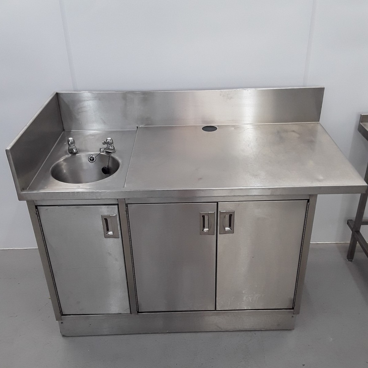 Secondhand Lorries and Vans H2 Products Somerset Used Hand Sink
