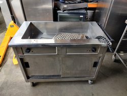 Hot cupboard with bain marie on wheels