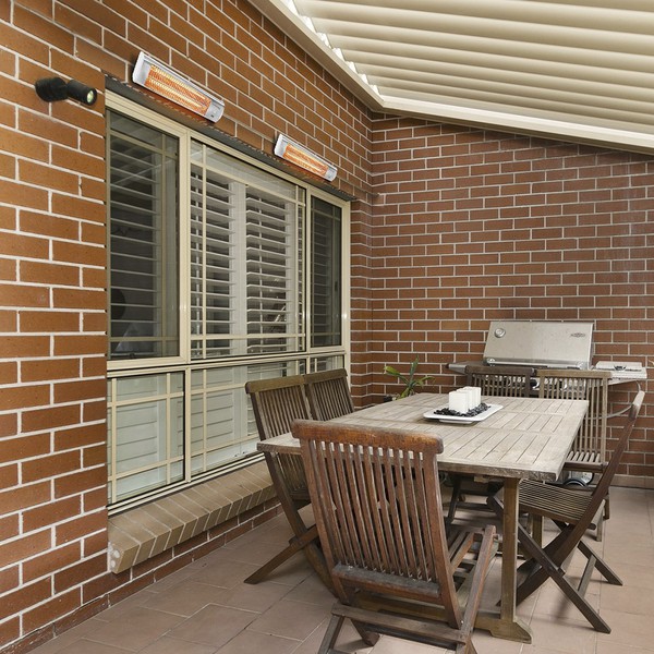 Electric radiant patio heater