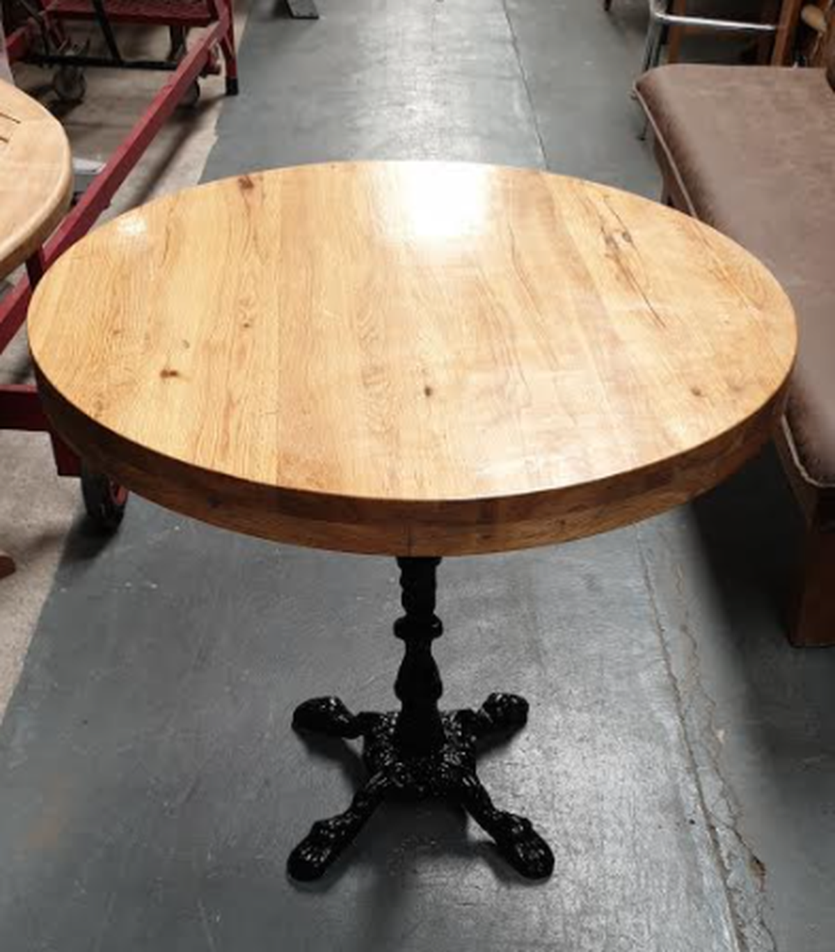 Secondhand Chairs and Tables | Restaurant or Cafe Tables | 4x Scroll Single Pedestal Cast Iron 