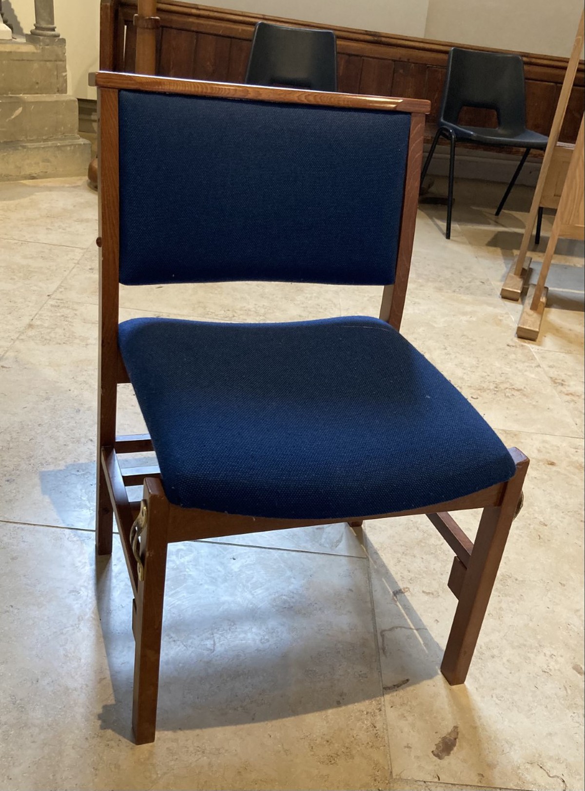 Secondhand Chairs and Tables Church Pews and Chairs 60x Upholstered