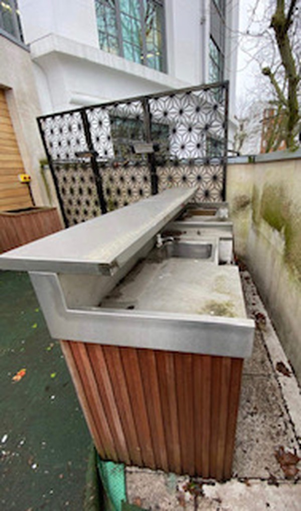 Secondhand Exterior Mobile Bar Ice Well Sink