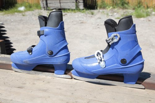 Used Roxa rental skates Used Roxa rental skates