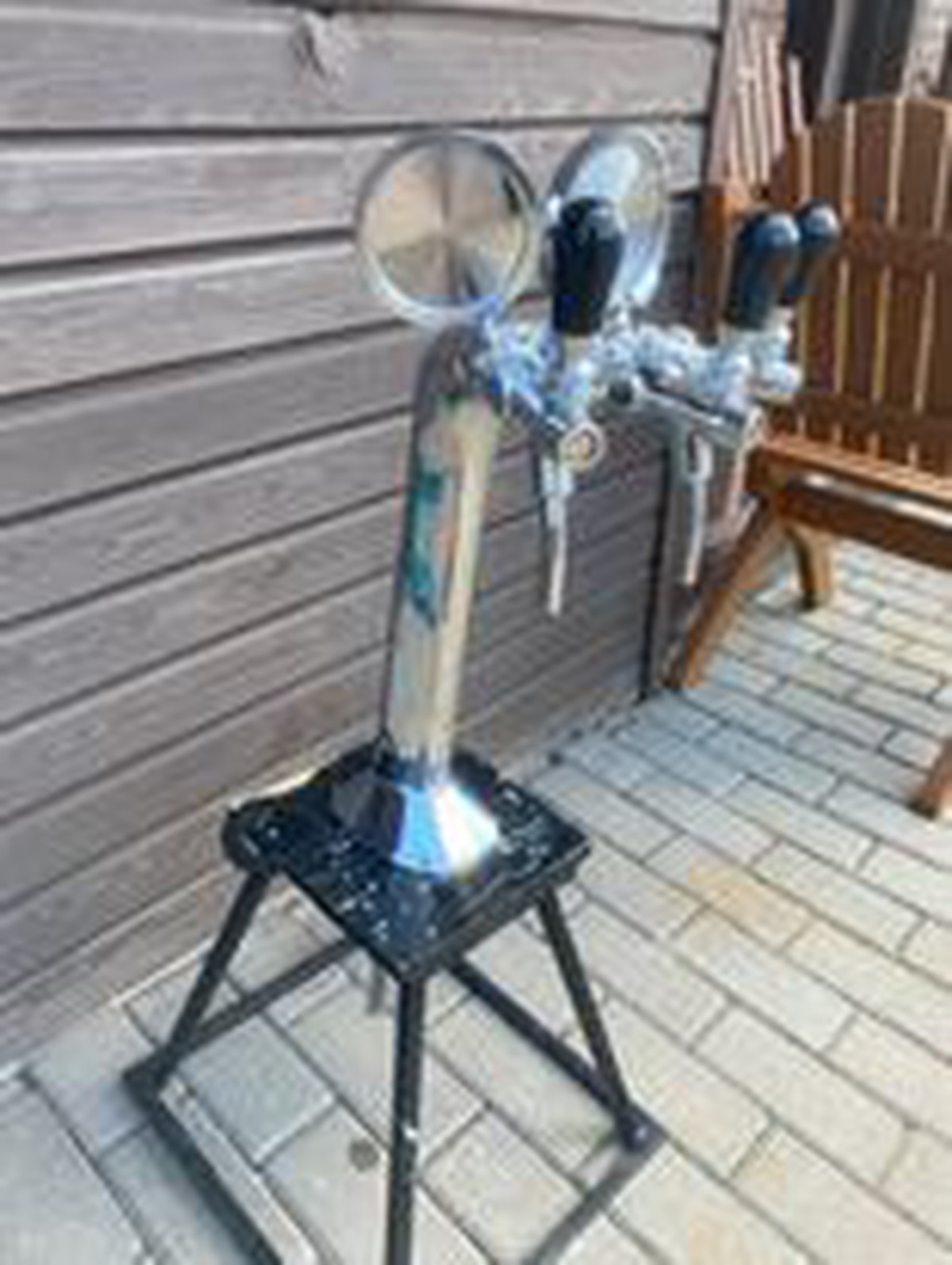 Secondhand Pub Equipment Beer Taps Fonts and Pumps Cobra Shape