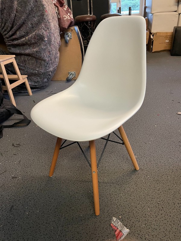 white chairs for sale