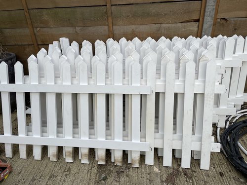 Used White Picket Fencing Used White Picket Fencing