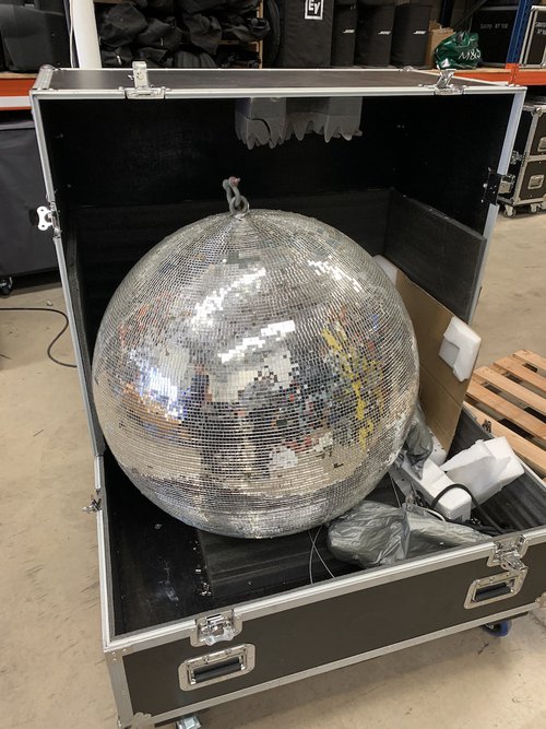 1m Mirrorball Flightcased 1m Mirrorball Flightcased