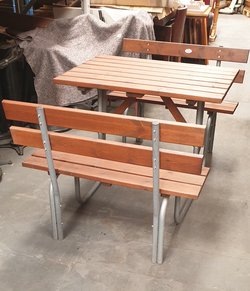 4 Seat Outdoor Table